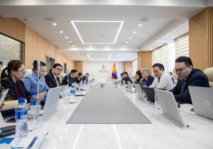 Зам, тээврийн салбарт эдийн засгийн ач холбогдолтой төслүүдийг дэмжихээ илэрхийллээ